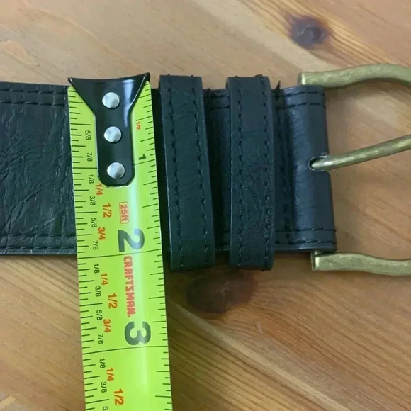 Black Faux Leather Belt w  Bronxe Hardware Size Small Medium - Picture 4 of 7
